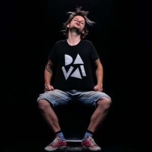 Adults T-Shirt "DAVAI" - Image 5